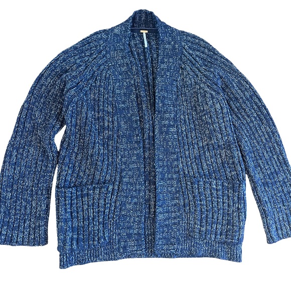 Free People Sweaters - Free People Chunky/heavy knit Textured Blue Cardigan w/ Pockets Sz S